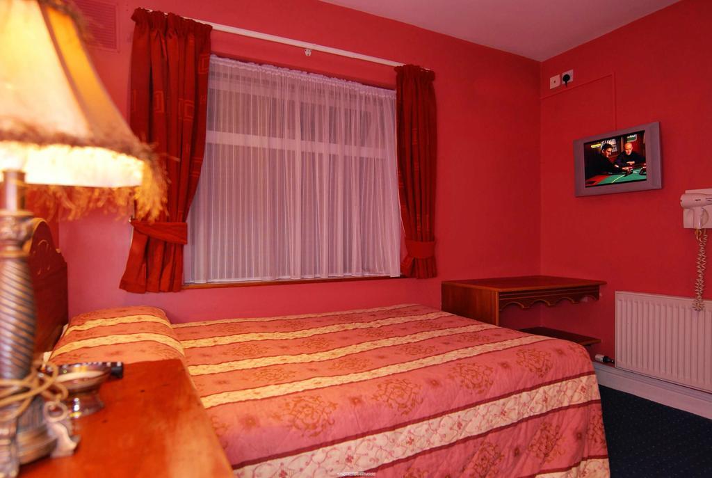 Palmerstown Lodge Dublin Bagian luar foto